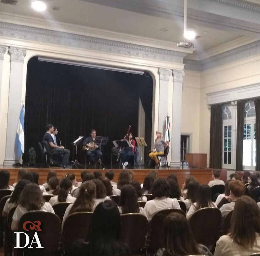 CONCIERTO DID脕CTICO